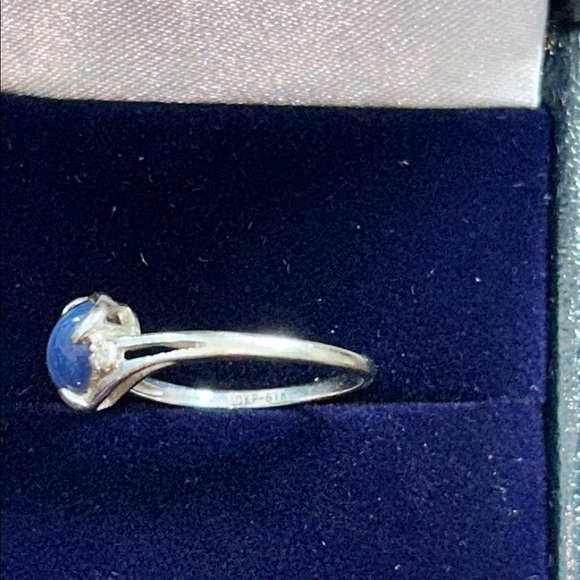 Authentic Vintage Star Sapp 10k WHITE GOLD 5mm cabochon tdw diamond .05 Size 6 - Picture 3 of 7